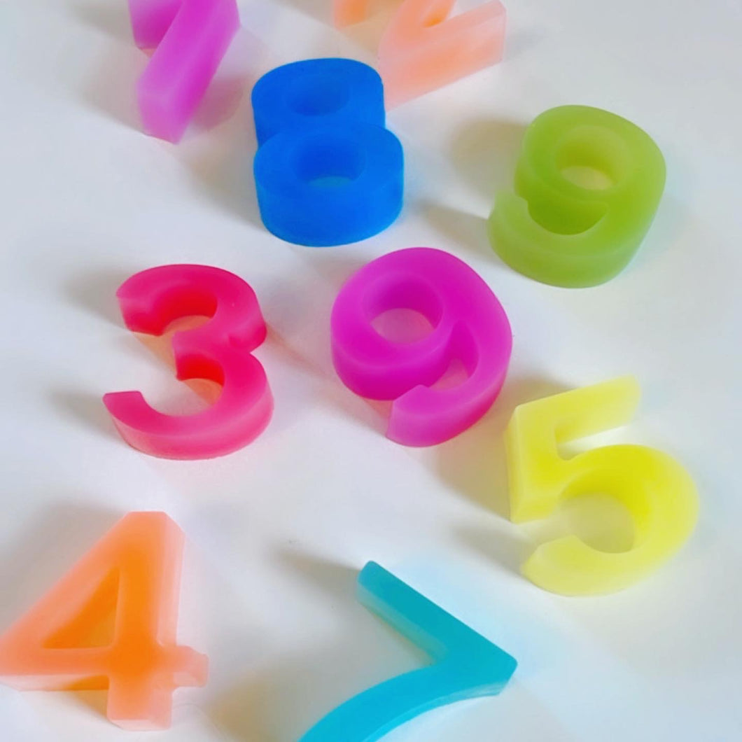 Color Changing Numbers